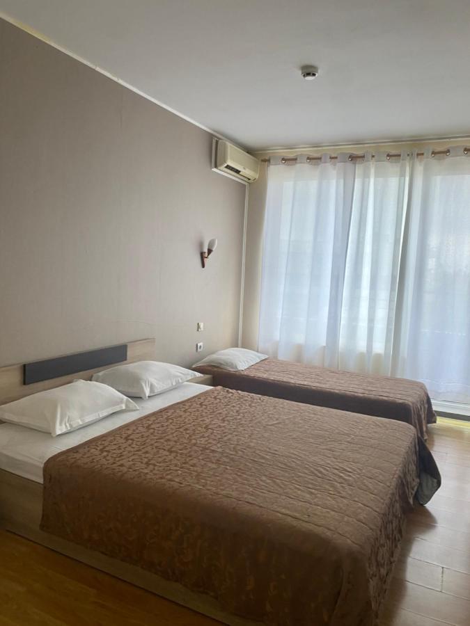Apartments Danita & Restaurant&Pool Bar Varna Ngoại thất bức ảnh
