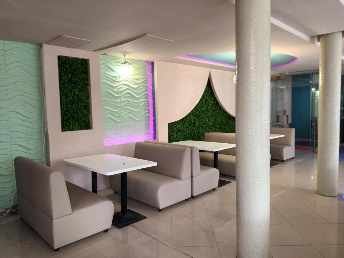 Apartments Danita & Restaurant&Pool Bar Varna Ngoại thất bức ảnh