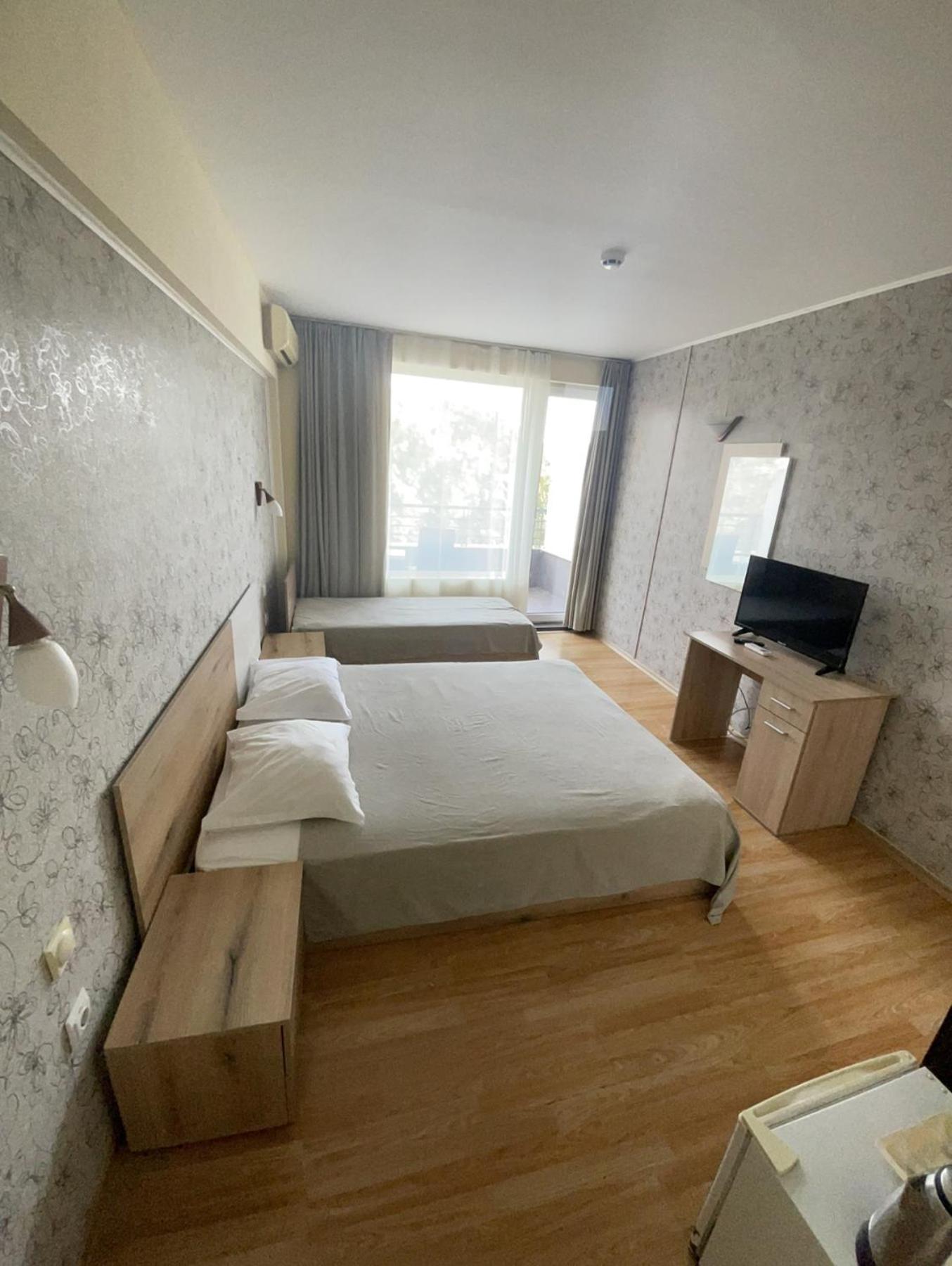 Apartments Danita & Restaurant&Pool Bar Varna Ngoại thất bức ảnh