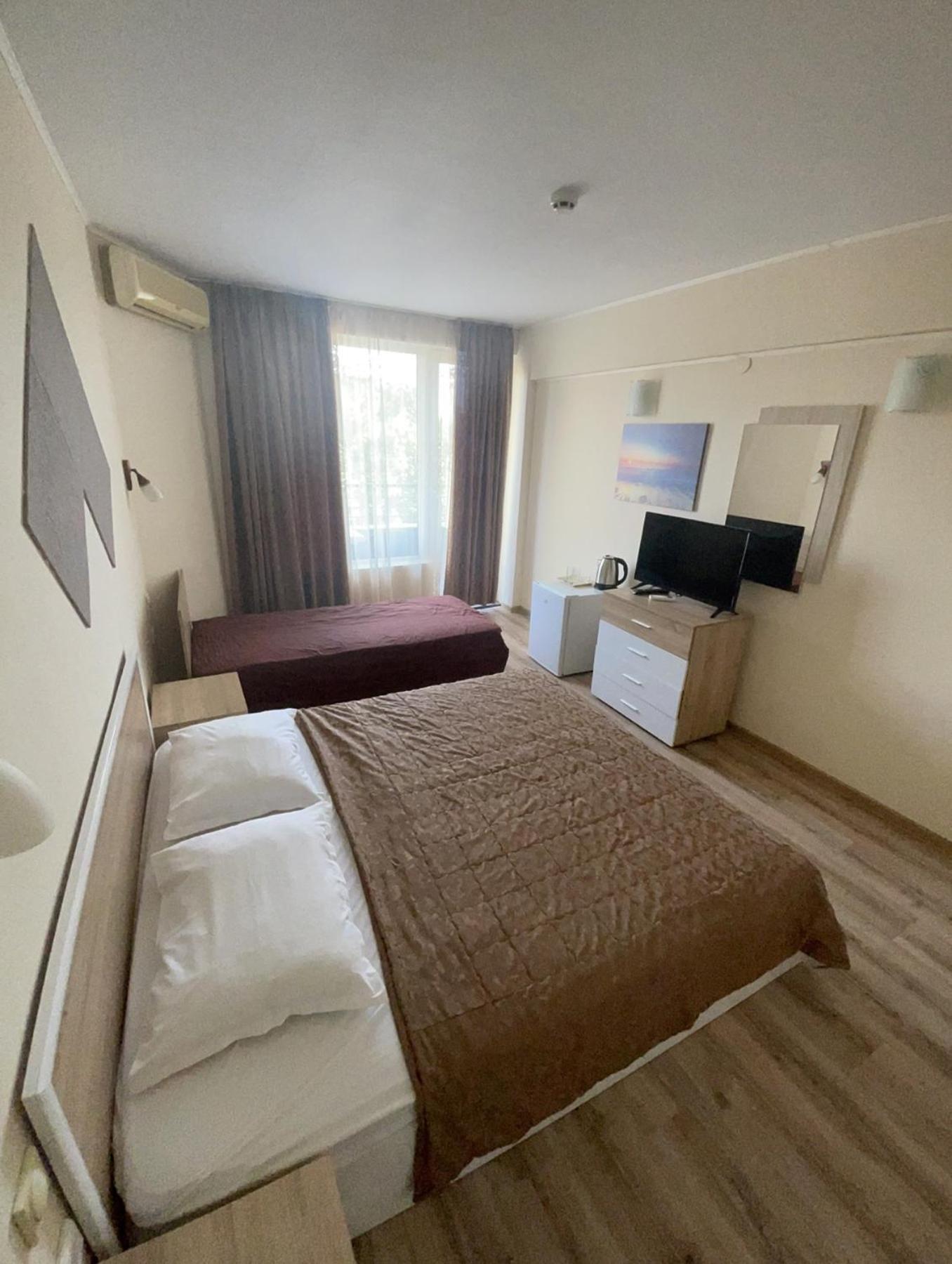 Apartments Danita & Restaurant&Pool Bar Varna Ngoại thất bức ảnh